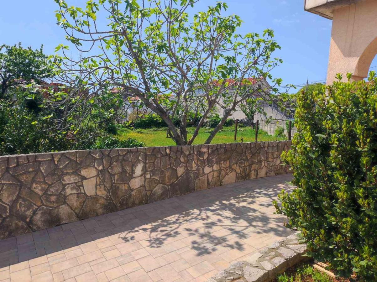 קרק Apartment Rose מראה חיצוני תמונה